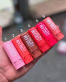 رژگونه استیکی اسنس