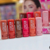 رژگونه استیکی اسنس